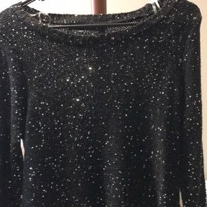 Black signature studio sweater new large